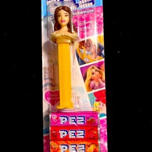 Beauty and the Beast -Disney princess PEZ CANDY AND DISPENSER NEW hard card
